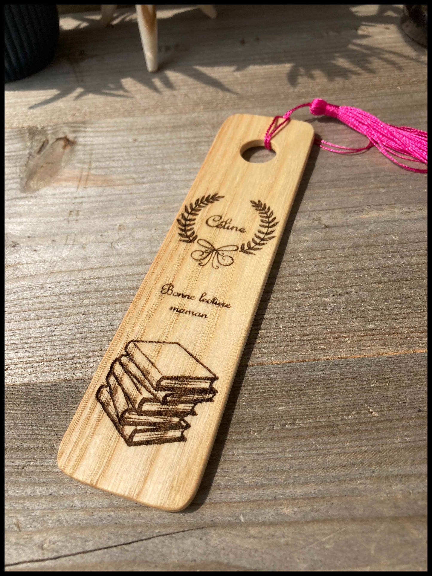 Ash wood bookmark, make your choice for this simple and soothing object!