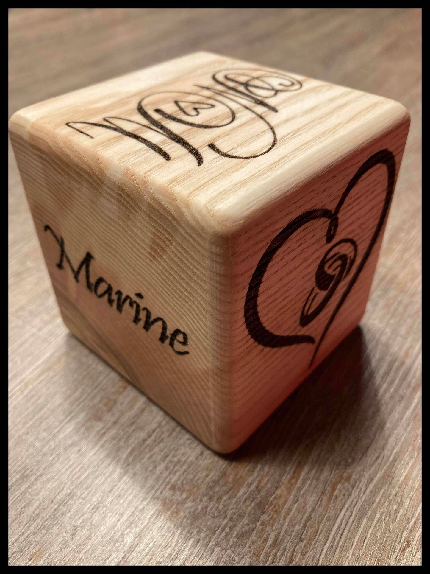 Cube for couples in solid ash wood