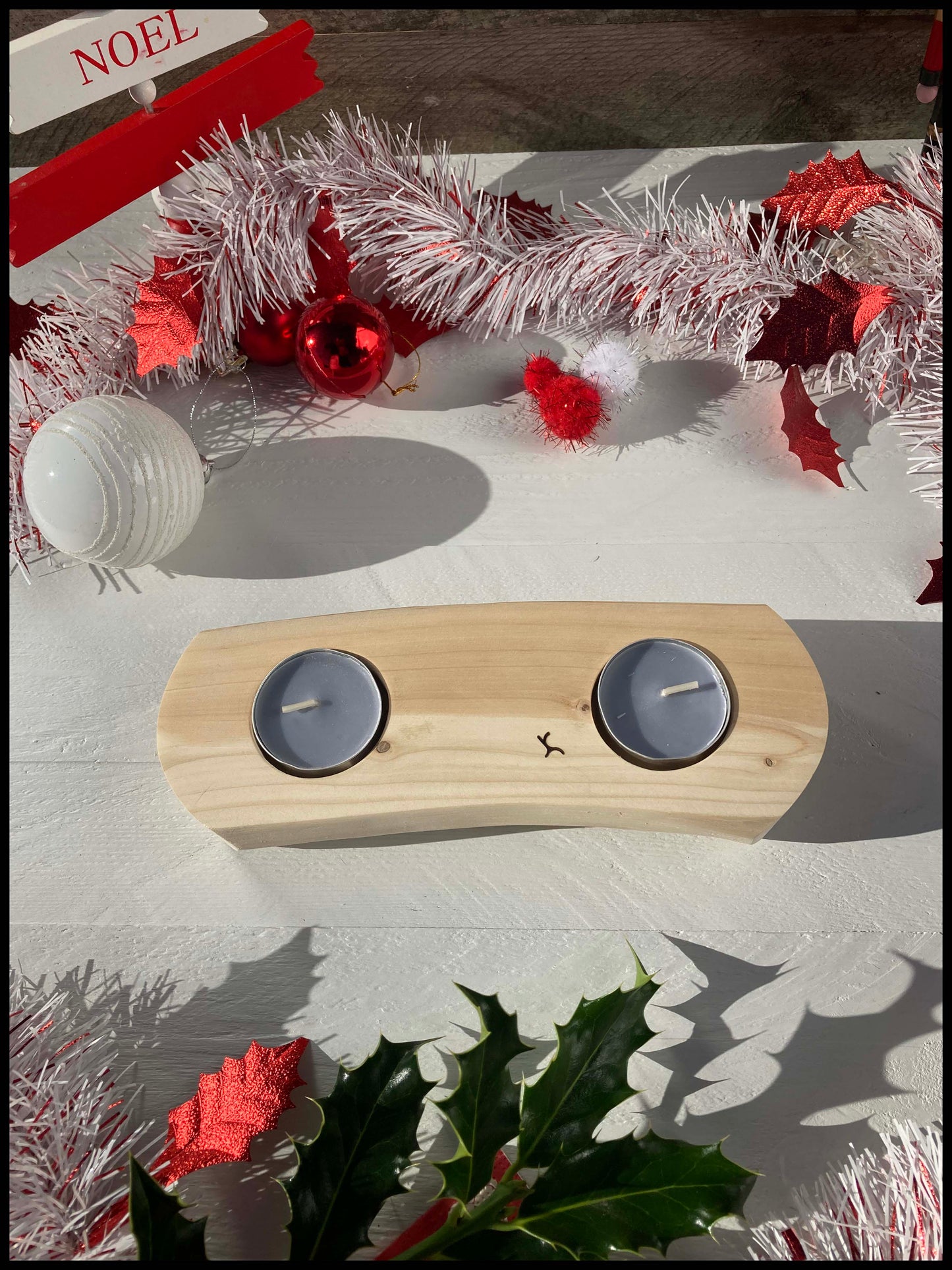 Candle holder in solid thuja wood: a double Thuya candle holder