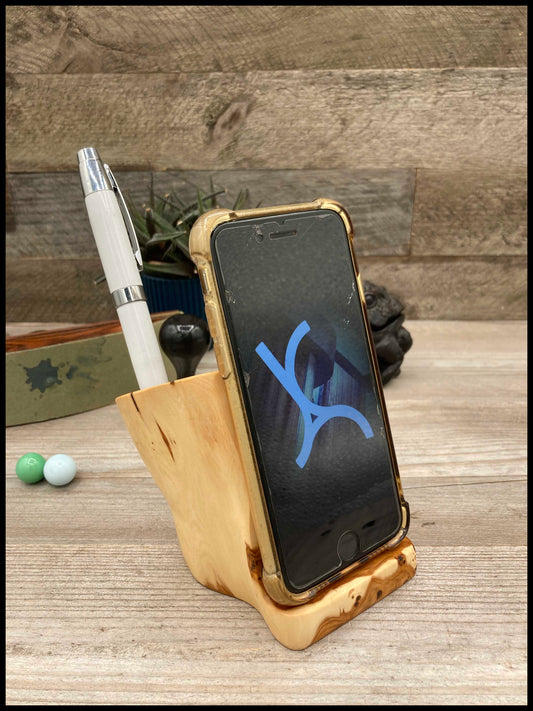 Solid thuja wood desk organizer: a desk Thurganizer
