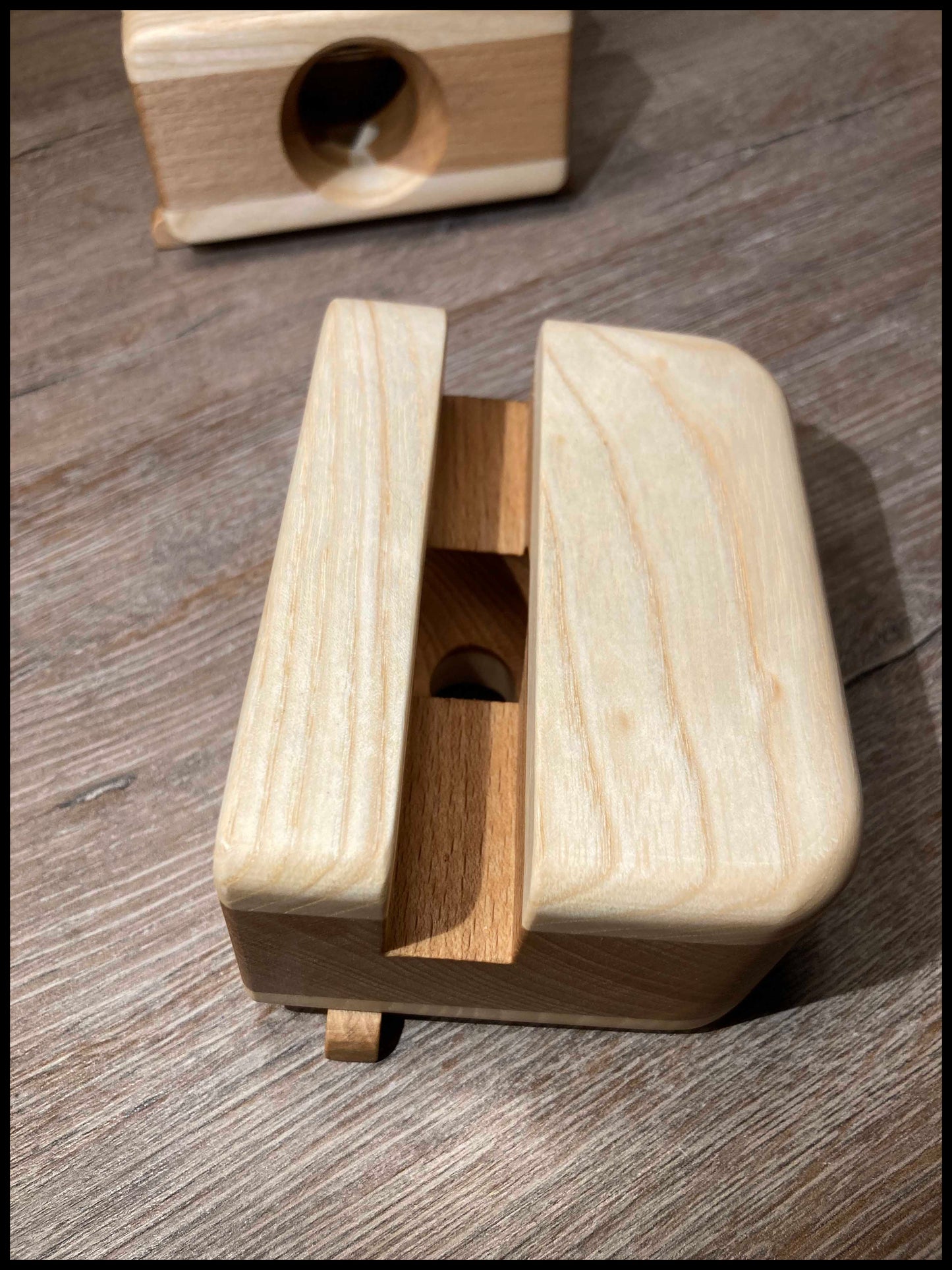 Enceinte passive en bois massif de hêtre et d'érable