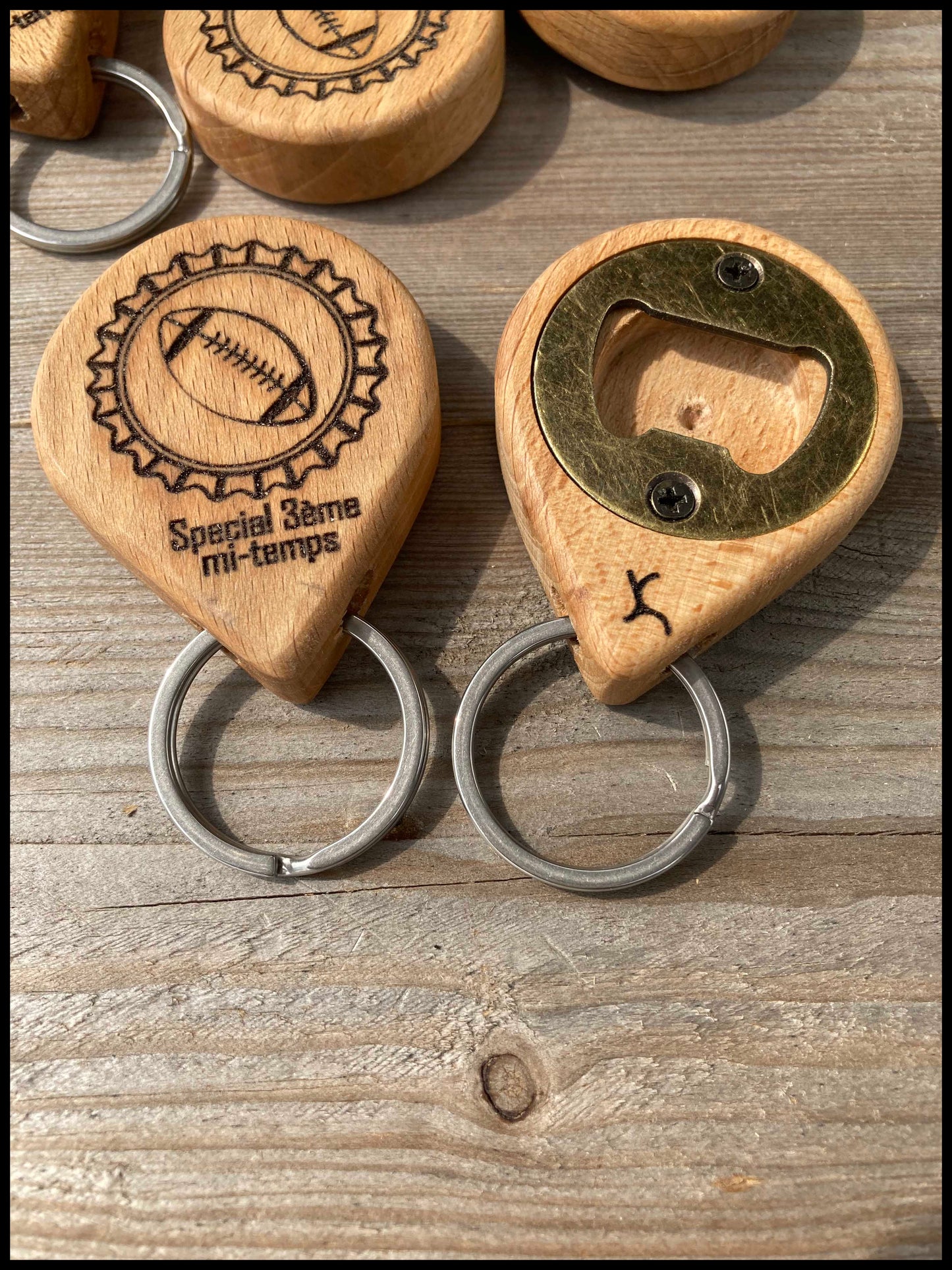 Customizable manual bottle opener key ring in solid beech wood