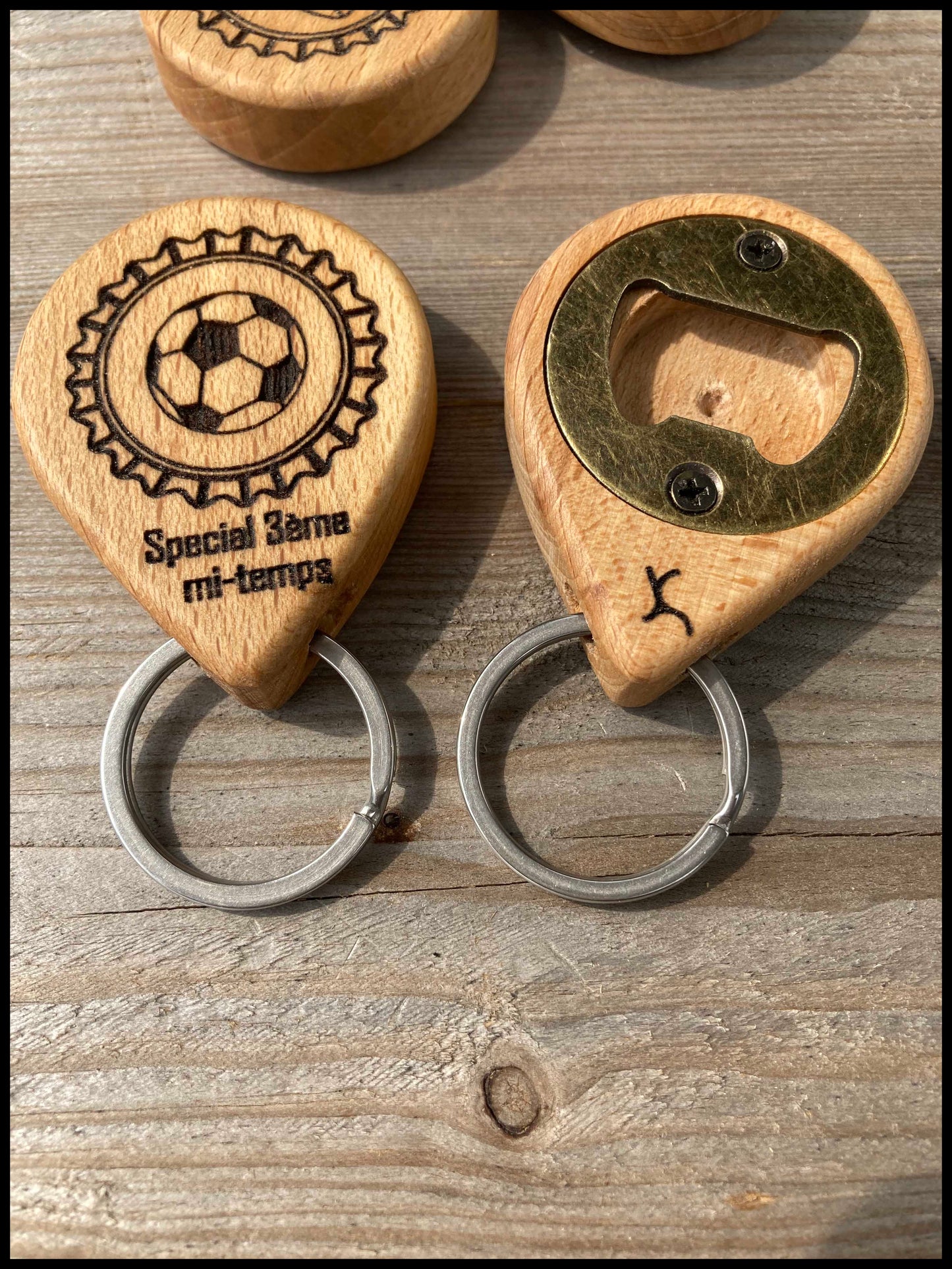 Customizable manual bottle opener key ring in solid beech wood