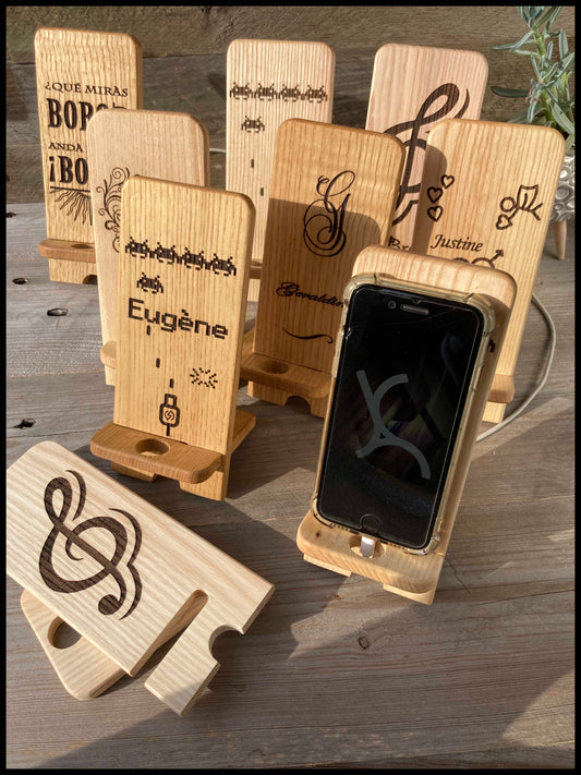 Support de téléphone démontable en bois massif de frêne personnalisable