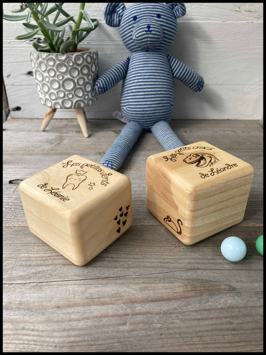 Boîte à dents de lait en bois massif d’érable personnalisée