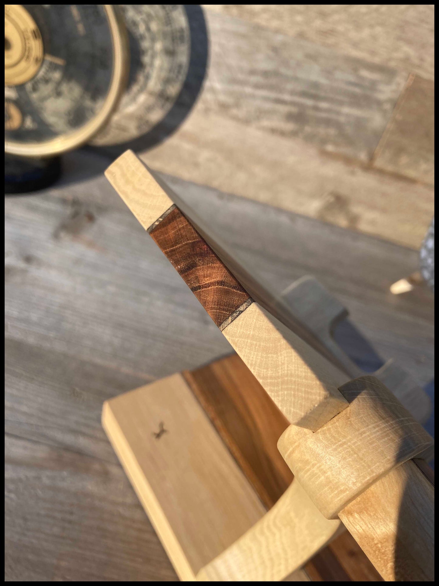 Vue du dessus d’une station en bois massif aubépine et charme