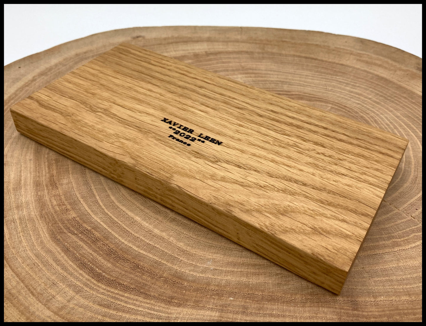 Customizable pencil case in solid oak wood, vintage effect guaranteed!