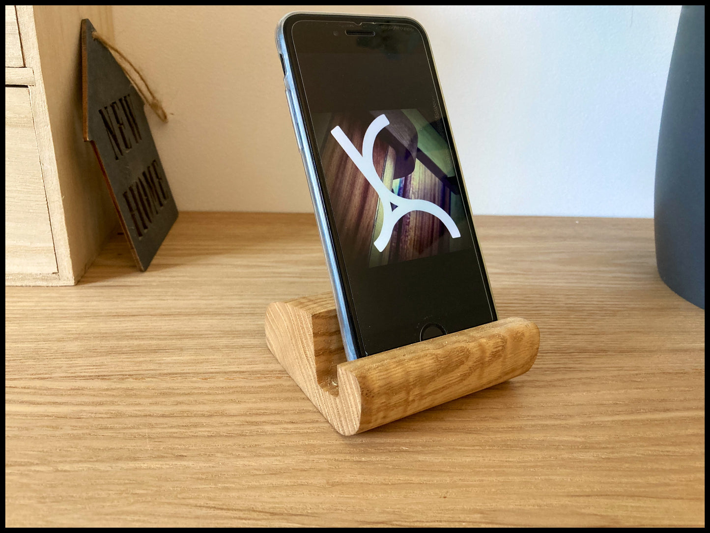 Telephone holder in solid ash wood: corrugated Telenfrêne