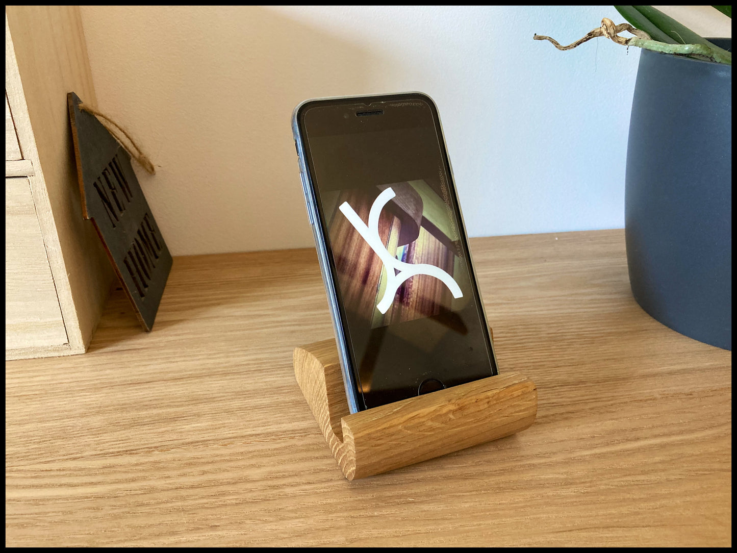 Telephone stand in solid oak wood: a Télénchêne