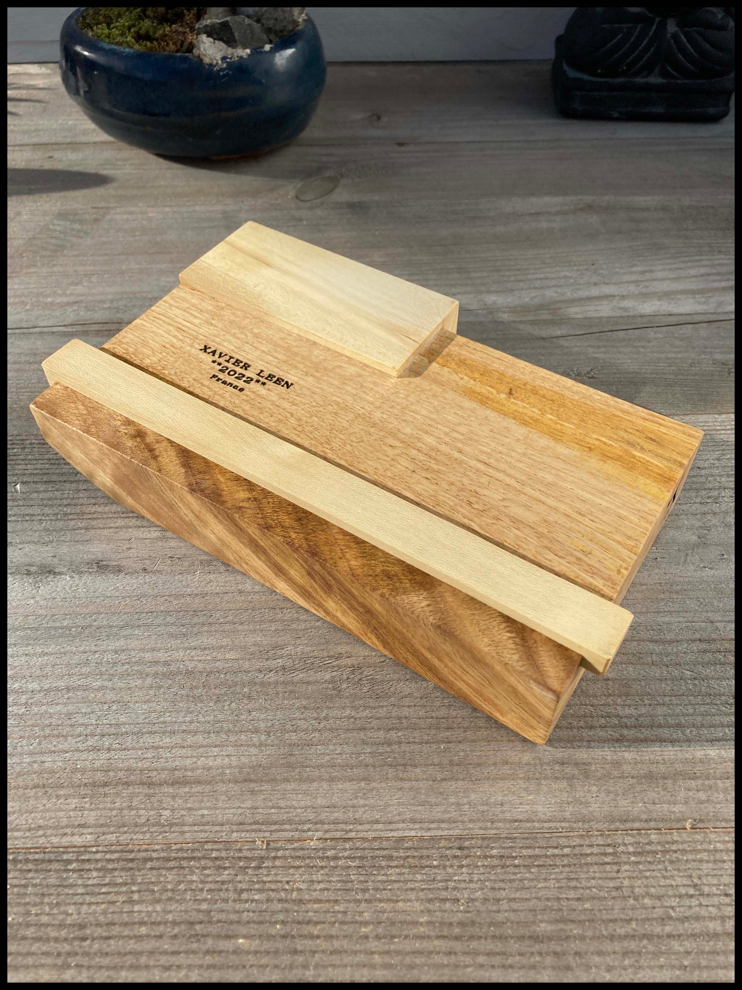 Pocket tray in solid ash and holly wood: Le Frênhoupoche