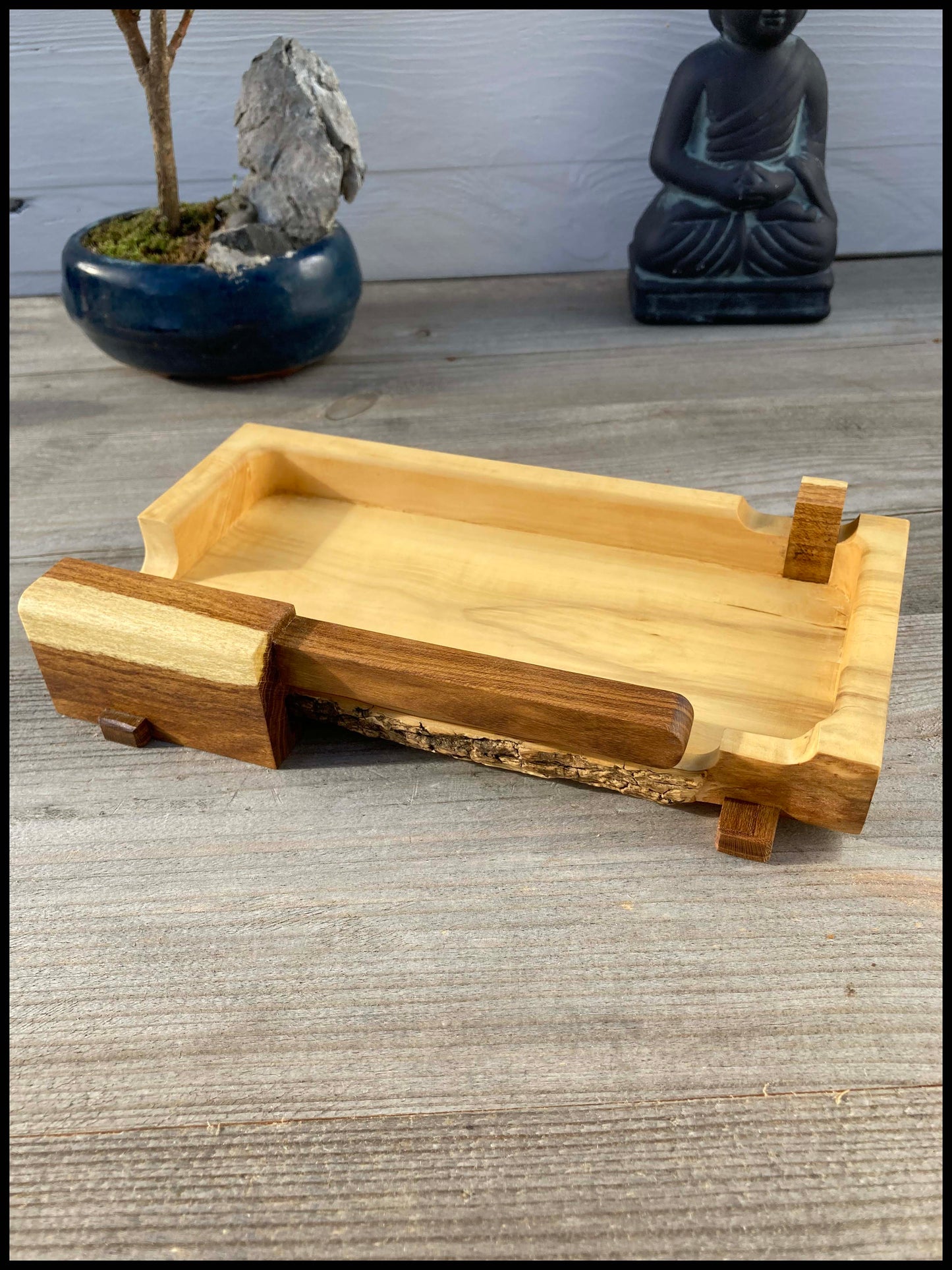 Vide-poches en bois massif de buis échauffé, artisanal