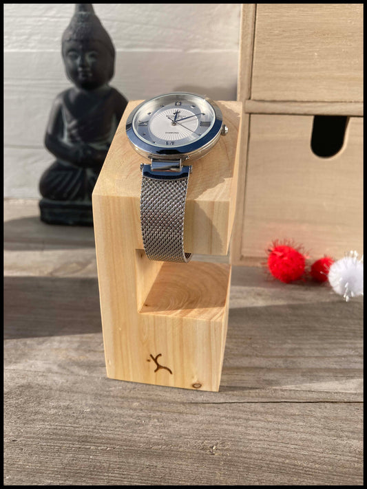 Solid Thuya wood watch holder: the Thuyaminutes